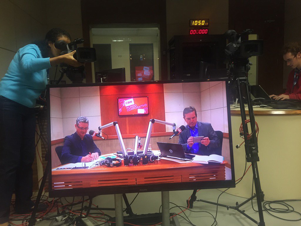 jornaldacbn's tweet photo. Preparativos do #MundoCorpCBN que entrevista Fábio Betti sobre o que aprender com os #CEOs 11h no site #CBN https://t.co/n67MBYdiqy