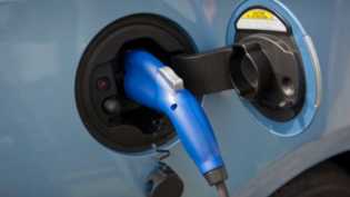 Colashme's tweet photo. Por qué Noruega es el paraíso de los coches eléctricos https://t.co/knRPBUt0z0 https://t.co/oQLrFVJFBo