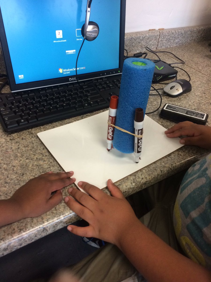 MrsMagyar's tweet photo. #poolbot #electrictoothbrush #creativity and #STREAM @FMES_principal #GRADE1 https://t.co/8iHG6w4qNp