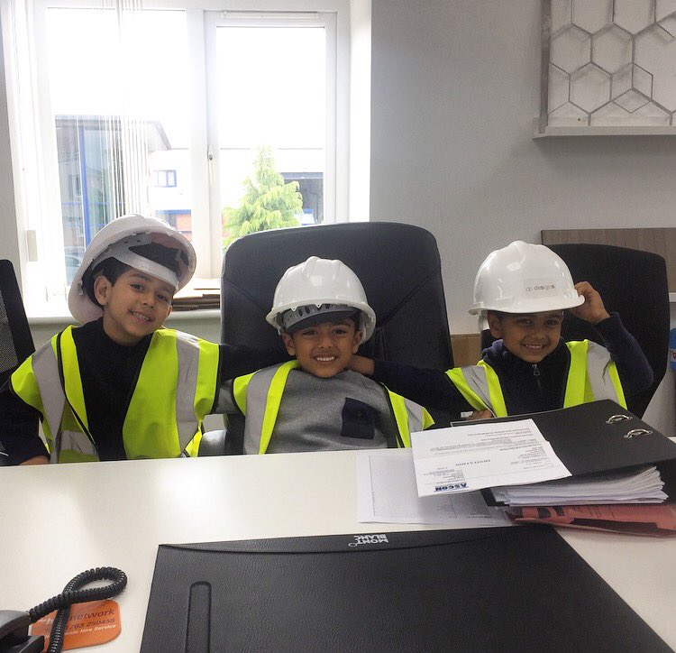 dpdesignsltd's tweet photo. We love half term visitors! #DPDesigns #design #fitout https://t.co/hOkq3HKFGM