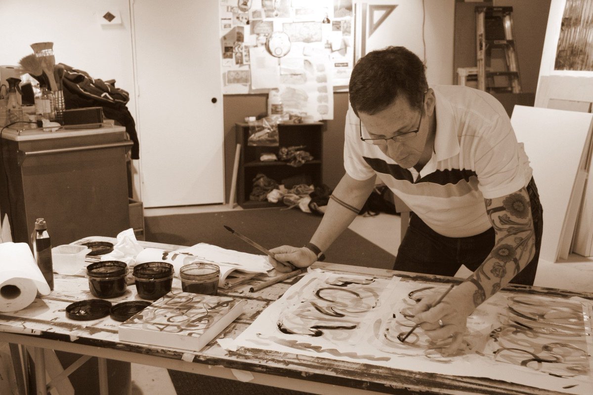 artsquareapp's tweet photo. Today's artist feature interview of Kurt Glowienke: https://t.co/4DBOBoLUZE https://t.co/wr8tAsUNi5