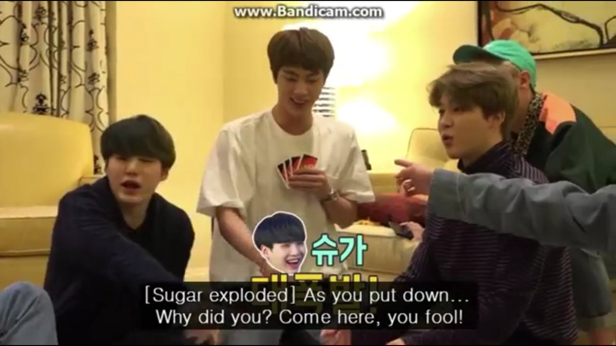 sanomasaya_desu's tweet photo. V DIDNT UNDERSTAND HOW TO PLAY UNO PART 3~ 😂😂😂😂 #BTS #RunBTS #RunBTSEp21
@BTS_twt @BANGTANCAMP https://t.co/7IRMF0pPQP