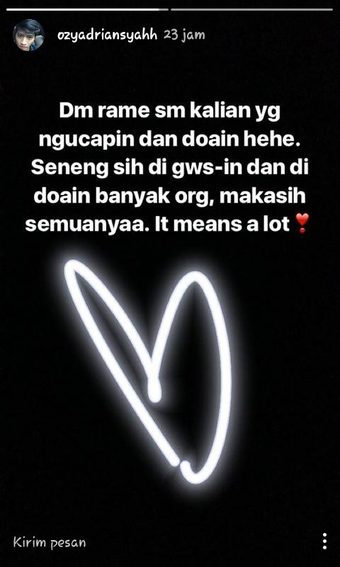 _arohh's tweet photo. Gws ka Ozy 😊 bru tau kalo ka @OZYADR_ sakit 😂 cepet sembuh yaa, atau sekarang sdh sembuh ? 😁 https://t.co/5mUknZEe15