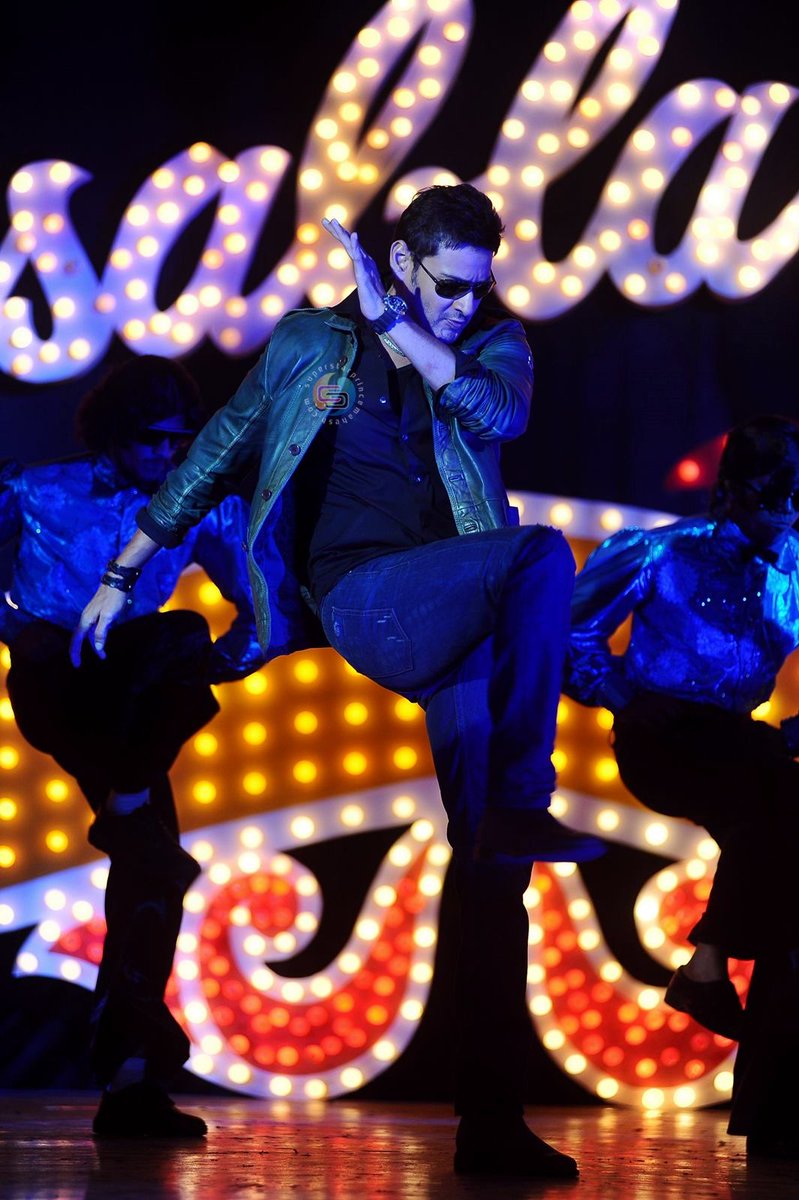 UrstrulyLoki's tweet image. Speed penchandi..
#SpyderTeaserOnTheWay 🔥💪
Jai Mahesh Anna