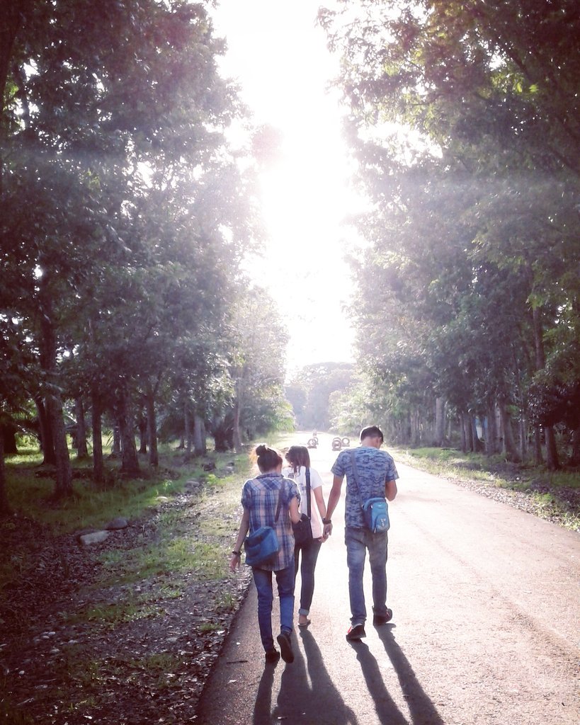 JashRavanator's tweet photo. Never get argue with your friends. You got them at your spine whenever you left them for someone ❤
#RealHomies #FilteredPictures https://t.co/s8GDdhIa3m