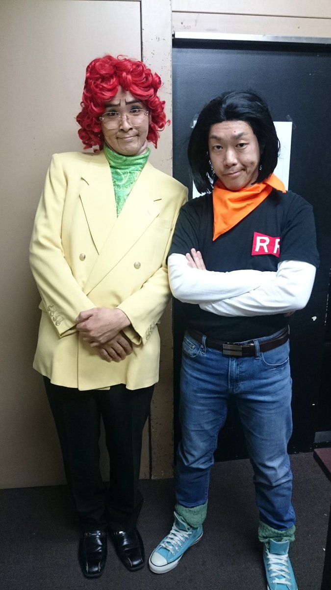 OwaraiScrum's tweet photo. 本日はたくさんのライブの中からスクラムライブへご来場いただきありがとうございました❗
①舞台袖では楽しすぎた中MCの二次会が
②アニメ界の大御所と新婚の見浦さん👫
③CDのジャケットのようなカナ���ストーン

※この後すっきりソング本田さんはねじ佐々木さんにフラれました。 https://t.co/1CINbf1T5h