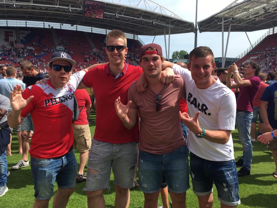 FC Utrecht is going Europe!#waarwasjijop28mei #pitchinvasion #absolutescenes