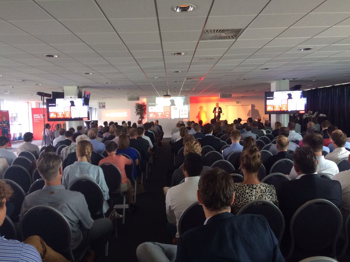 ConnectExact's tweet photo. Leuke sessies @ #ExactEcom17
#ecommerce #belgie #dealer4dealer #sessies #event https://t.co/vVRWIlv1Xo
