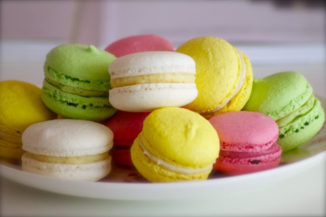 QueenCtyComicon's tweet photo. Again, I love a fun holiday that involves food! Enjoy #NationalMacaroonDay https://t.co/F1VhgKjc6Z