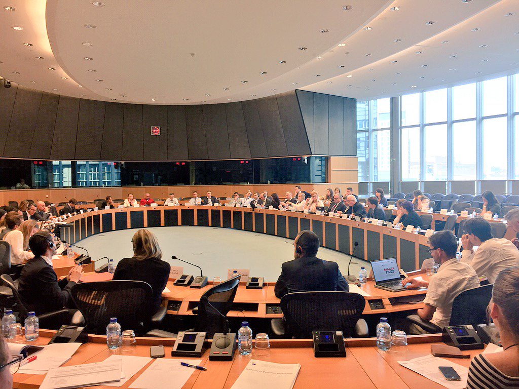 gualtierieurope's tweet photo. First trilogue - extension of the duration of the European Fund for Strategic Investments #EFSI #EFSI2.0 https://t.co/FKHQU0HC6h