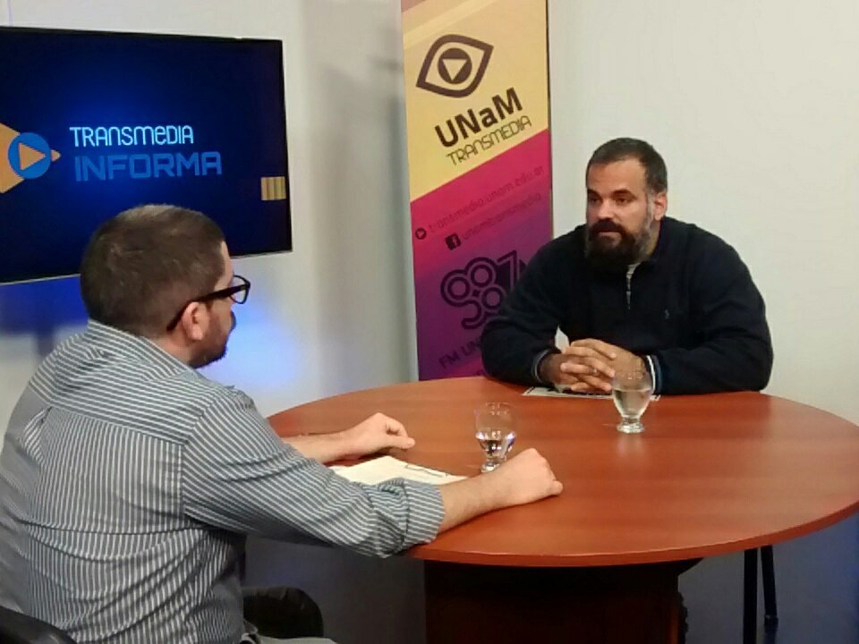UNaMTransmedia's tweet photo. #VIVO 📺 | Gionas Borboy Cabada, Coordinador del Proyecto @PlatoLlenoPss 🍽

#LaComidaNoSeTira 🍴 https://t.co/rxMH0wSY68