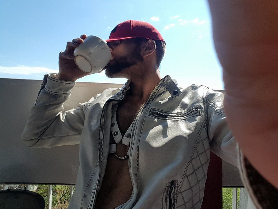 GetKnKy's tweet image. #fetishforward coffee