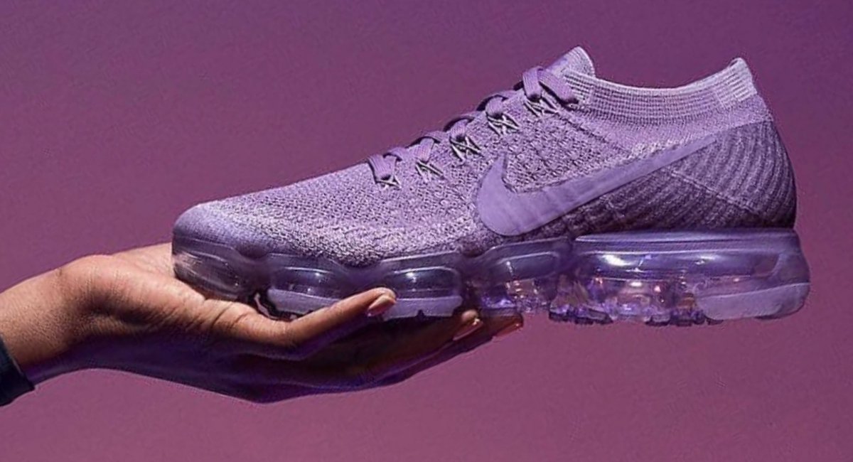 champs shoes vapormax