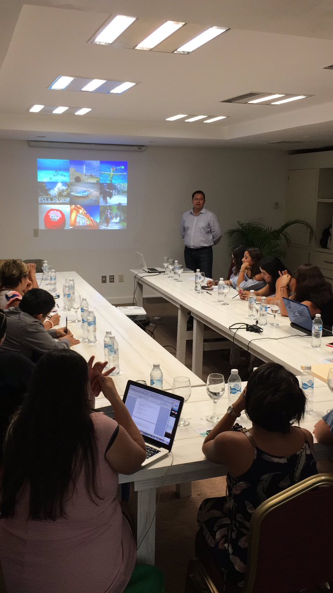 Gracias @HotelesatuMedid <a href="/gabilavor/">Gabi Lavor</a> <a href="/elenaxuxu/">Elena Rodríguez</a> <a href="/paguilartorres/">Pablo Aguilar</a> y #AlanFresnel seminario Weddings #agentesdeviajes <a href="/TurismoCozumel/">Turismo Cozumel</a>