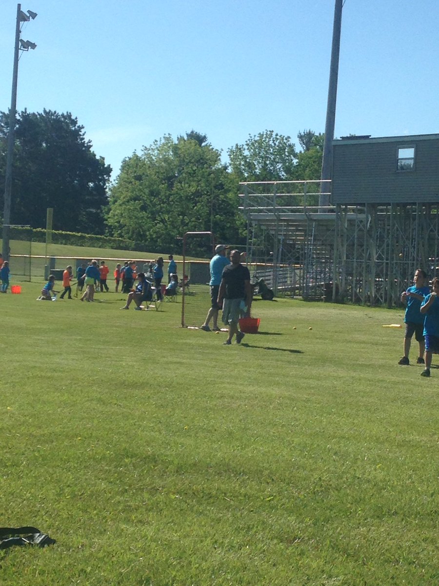 SkozlowskiSue's tweet photo. #msdrocksbecause field day is so much thanks Mr. Stoerh https://t.co/gPqRoDb2I5