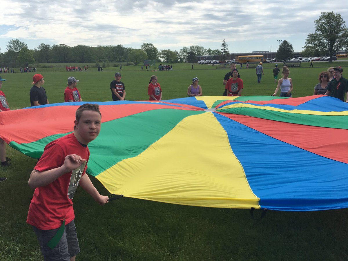 ShawnMcKillop's tweet photo. One of the best highlights of the year in @GEDSB is being at the Special Olympics #GEGames! https://t.co/bMhASb8ilv
