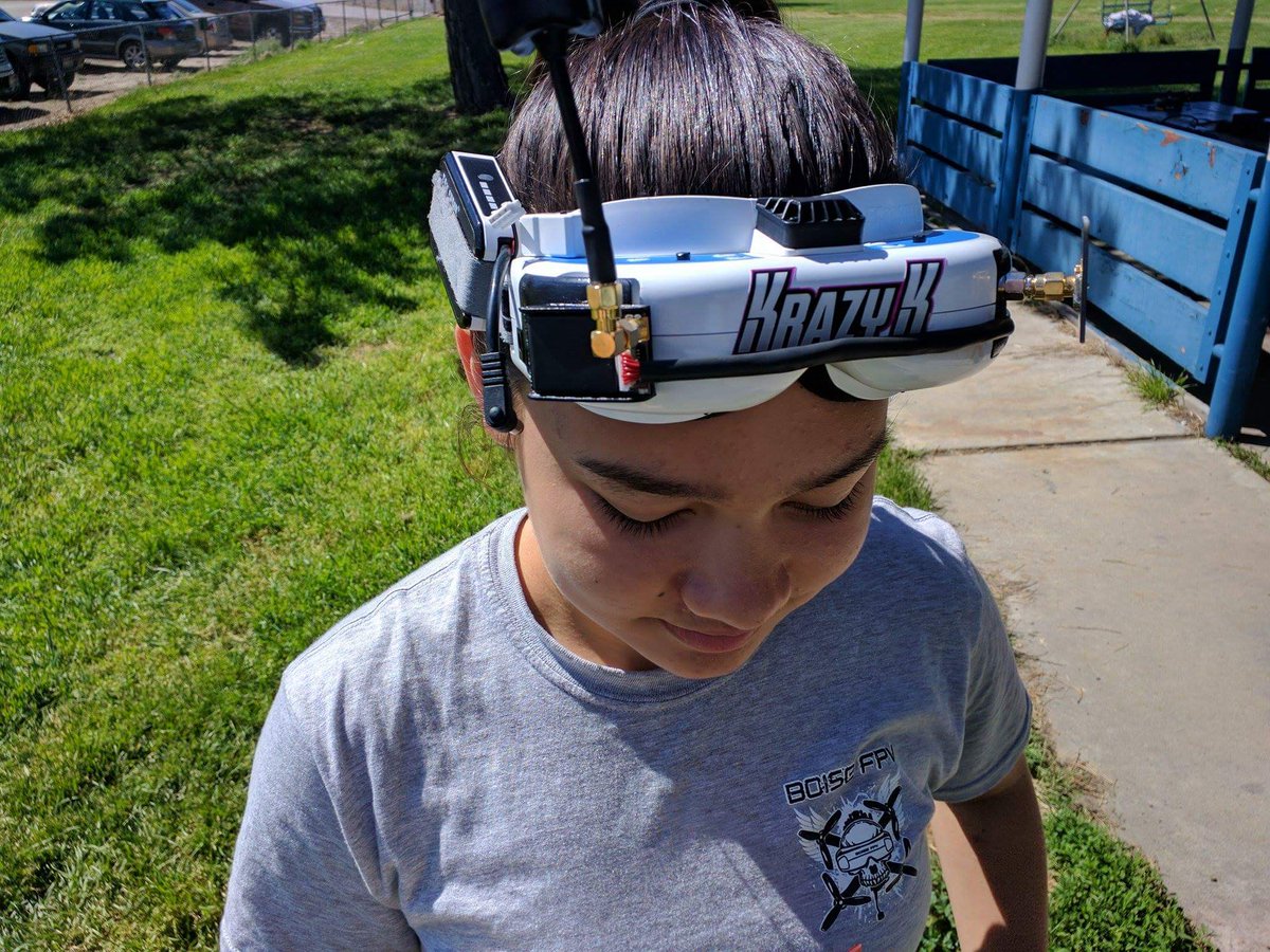 Thrust_UAV's tweet photo. Krazy K, ready to throw down w her #RiotPro at the #BoiseFPV races! This #dronegirl is getting hard to beat! 💖🔥🏁#FPV #droneracing #sheflies https://t.co/DUSTUn7Vli