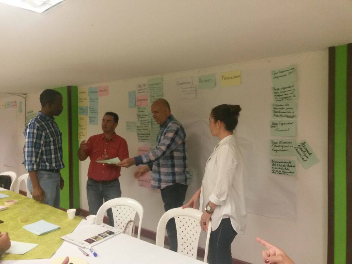 ConfeCaucho tweet media