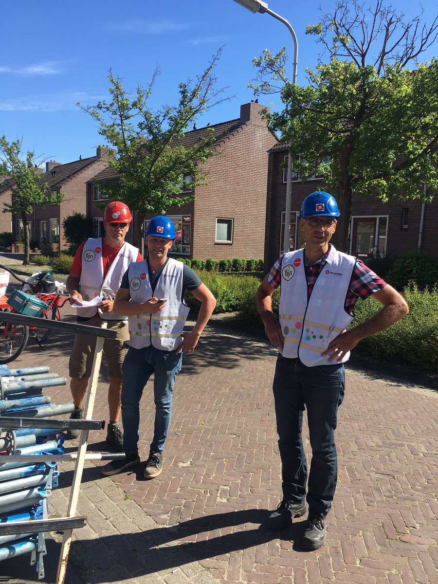 KikiOngering's tweet photo. Woningverbetering Heerenacker 40 woningen in volle gang🛠🏡 #FijnWonen #VanWijnen #Elkien #bouwteam https://t.co/XdSmNSt1wi