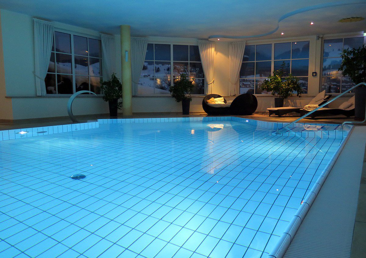 FastWaterHeater's tweet photo. 10 Gorgeous Pool Decks &amp; Patio Designs: https://t.co/97bH2WEGRY

So glad it's finally summer!
#Summer #Beautiful https://t.co/7UexXu7ISZ