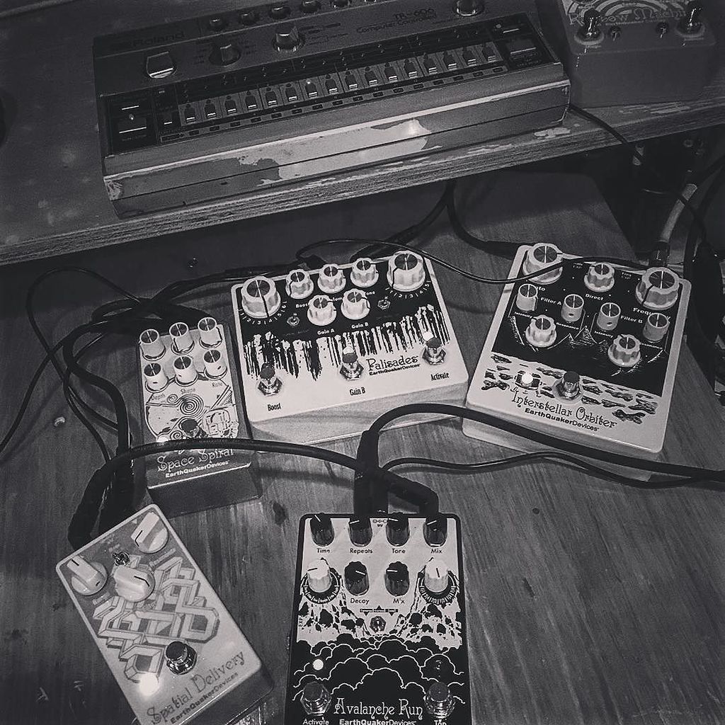 EarthQuakerDev's tweet photo. 📸@le_darth_fader
・・・
Adding the rumble w @abester8 and @earthquakerdev #606 #spacespiral #palisades #interstellarorbiter #spatialdelivery #… https://t.co/r0aO8oSRyE