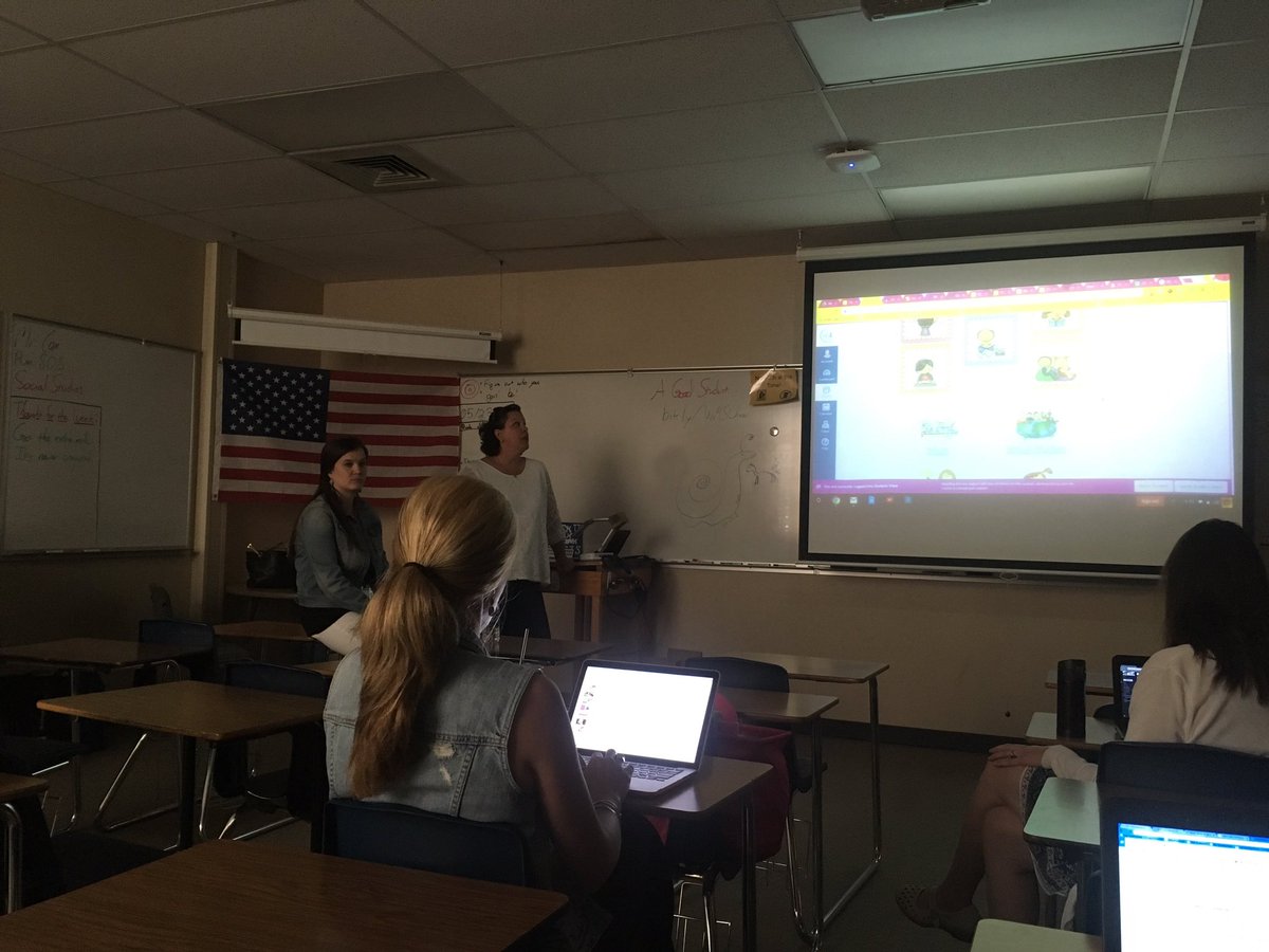Learning about using tech in Daily 5 with presenters Kelsey Emery and Katie Eccleston! #weldre4 <a href="/MrsEmerysClass/">Kelsey Emery</a>