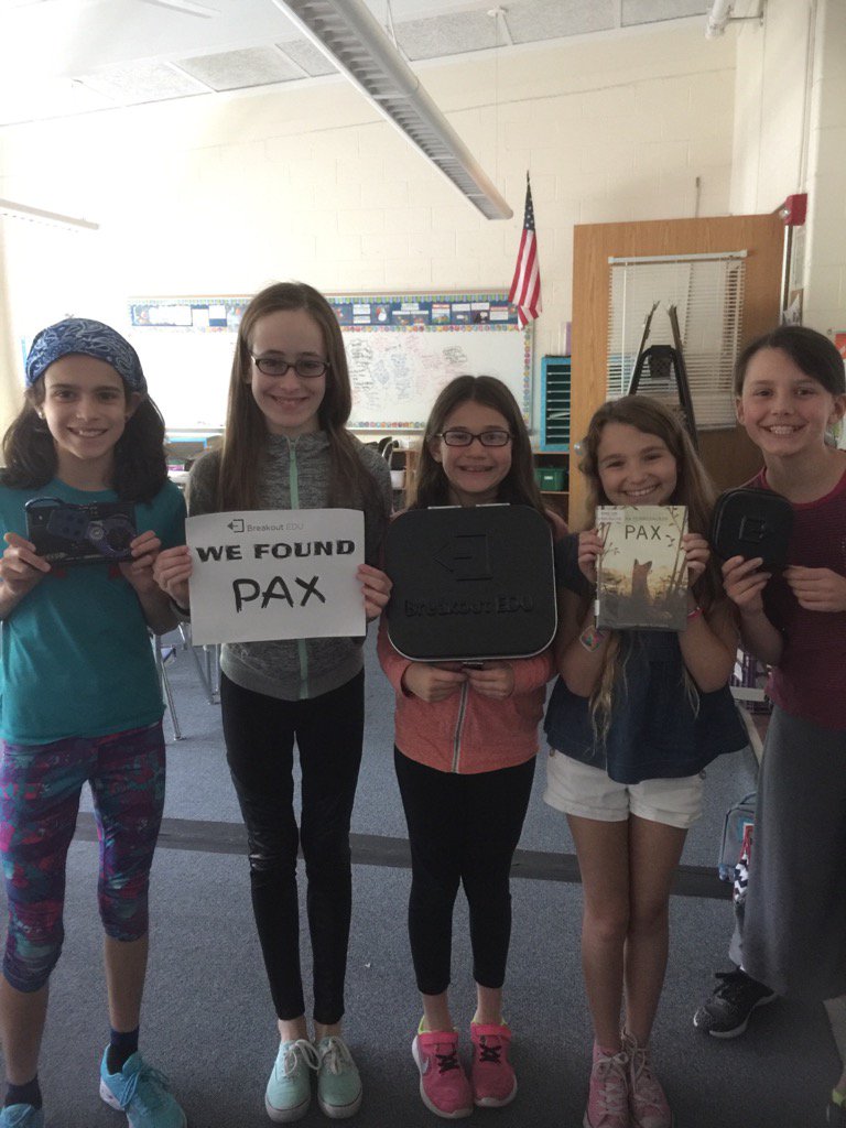 carinabecker6's tweet photo. Gave up recess to persevere! #breakoutedu #barrowsshiningstars https://t.co/AXQBXqXpmB