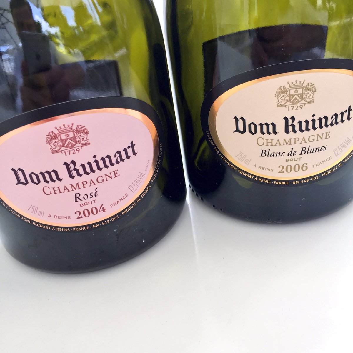 Beautiful new releases at Ruinart:
2006 Blanc de Blancs &amp; 2004 Rosé
#champagne #wine <a href="/MoetHennessy/">Moët Hennessy</a>
