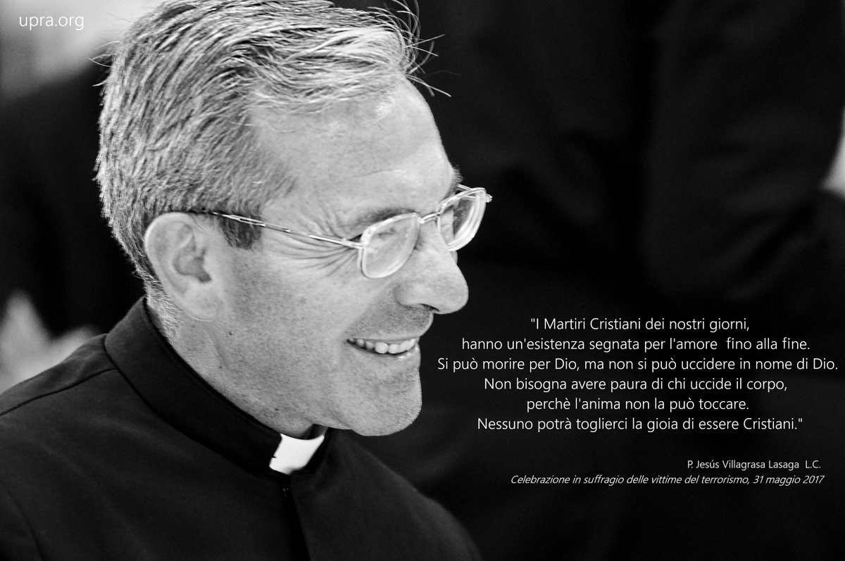 AteneoUPRA's tweet photo. Oggi celebrata Messa in suffragio per le vittime del #Terrorismo e #CristianiPerseguitati, presieduta dal Rettore @jvillagrasa63 - #APRA https://t.co/9HjSwkzC3L