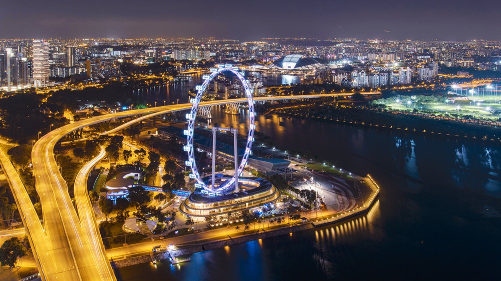 FondazioneDZ's tweet image. Motor Sport, an Italian project: per il #GPF1 di #Singapore realizzeremo una #mostrafotografica sulla #MotorValley emiliano-romagnola.