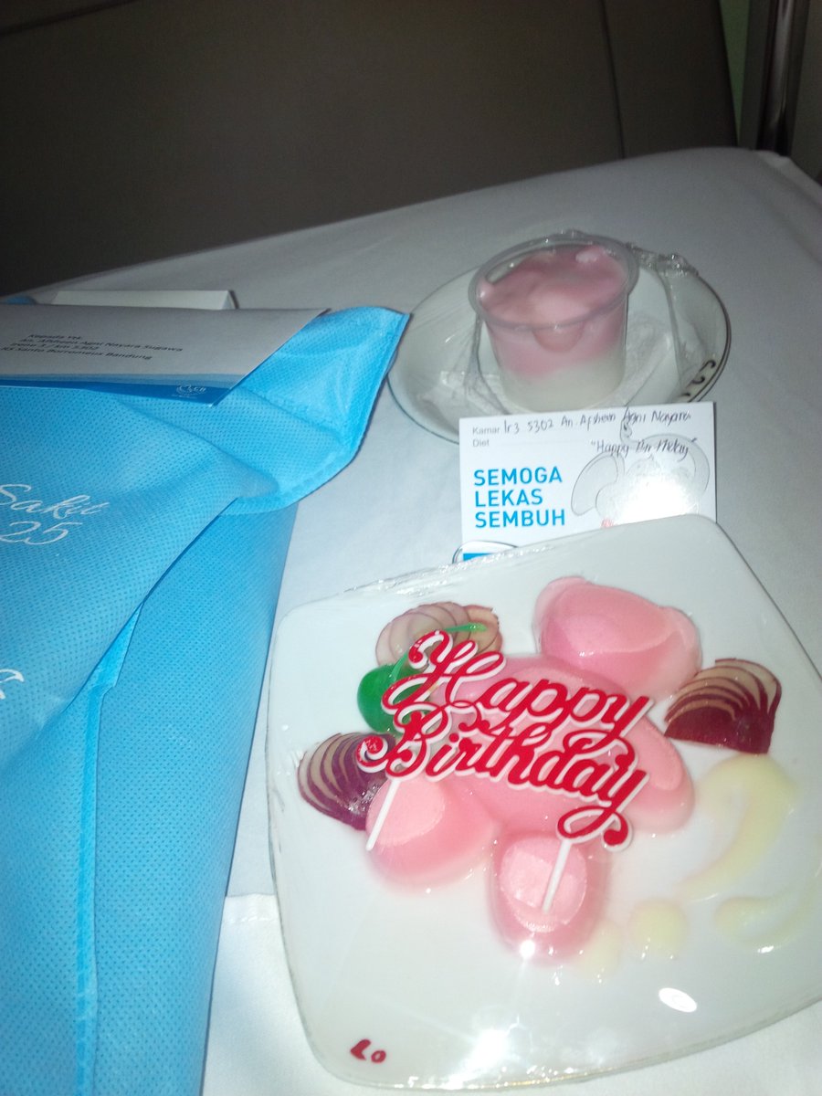 DewiSugawa's tweet photo. 1thn dirsb https://t.co/GVBqvd1swo