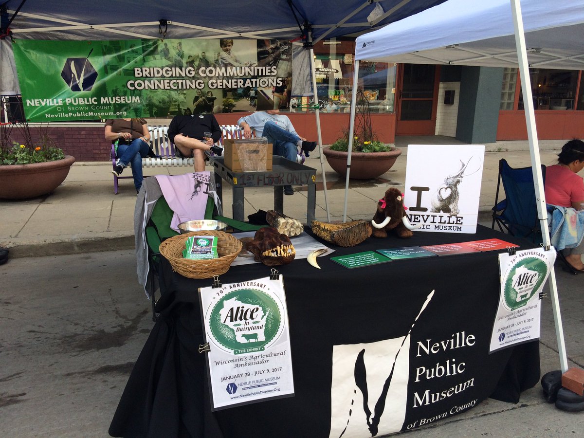 BethAnnKowalski's tweet photo. If your downtown stop by the 1st @FarmersMarketOn & visit the @NevilleMuseum booth. We look forward to seeing you! #loveherelivehere https://t.co/gIXSfoSKRu