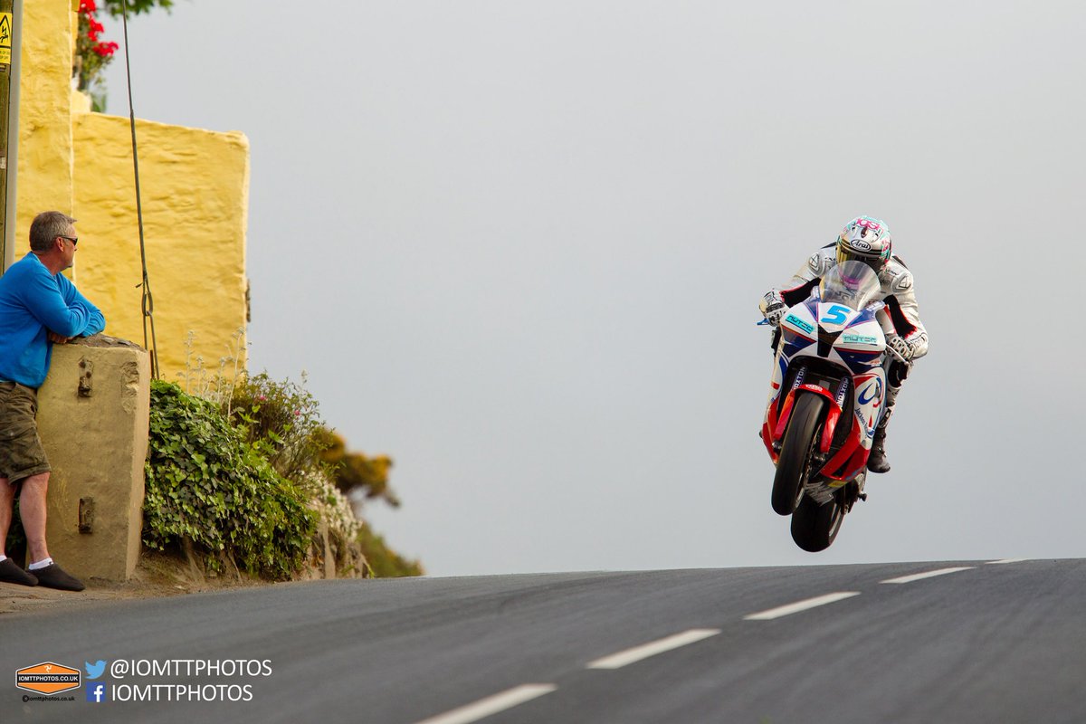 Pic of <a href="/JoshBrookes/">Josh Brookes</a> on the <a href="/Jack5onRacing/">Jackson Racing</a> at Rhencullen from tonight's session. #iomtt2017 #iomtt