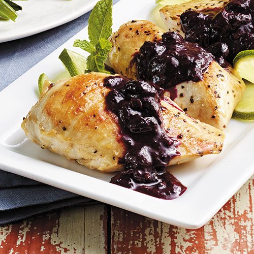 Diabetes4cast's tweet photo. Here’s a warm-weather favorite: sweet-and-spicy Blueberry-Chili Chicken. https://t.co/2t9AHLfsgz #RecipeWed #diabetes https://t.co/FugQgvq1FN
