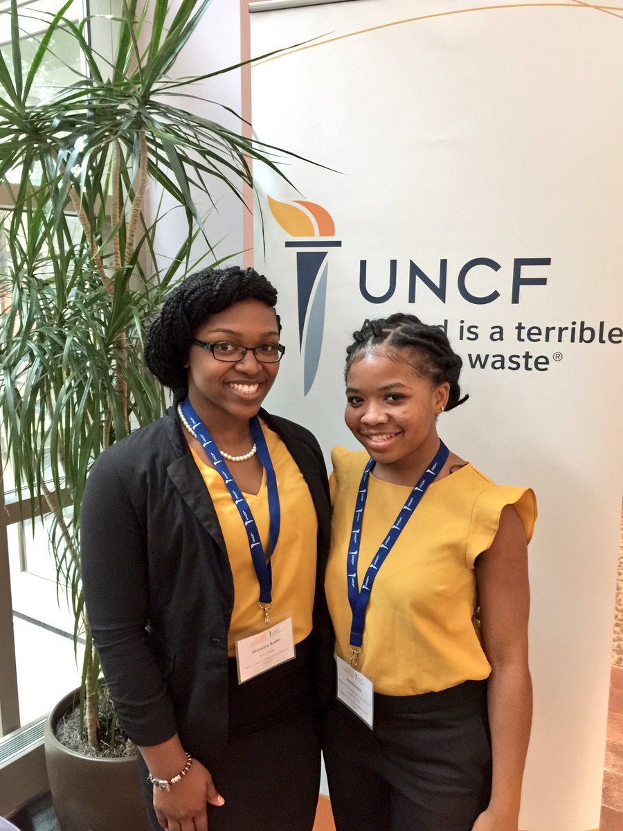 .<a href="/RC_Bearcats/">RustCollegeBearcats</a> and <a href="/ncatsuaggies/">North Carolina A&T</a> in the house! #UNCFSLC