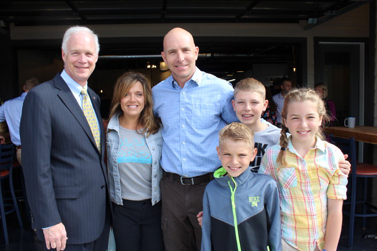 SenRonJohnson's tweet image. Great talking with folks at @drexelteam new (opening soon) coffee shop in #Campbellsport where all profits go to charity. #SupplyHappiness