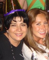 GeraldineBazanO's tweet photo. Feliz Cumple!! @victoriaruffo Te adoro y agradezco tanto!! Está foto fue hace 10 años,desde entonces nos adoptamos!! Te quiero!!
❤️❤️❤️ https://t.co/pMhnKQYwRo