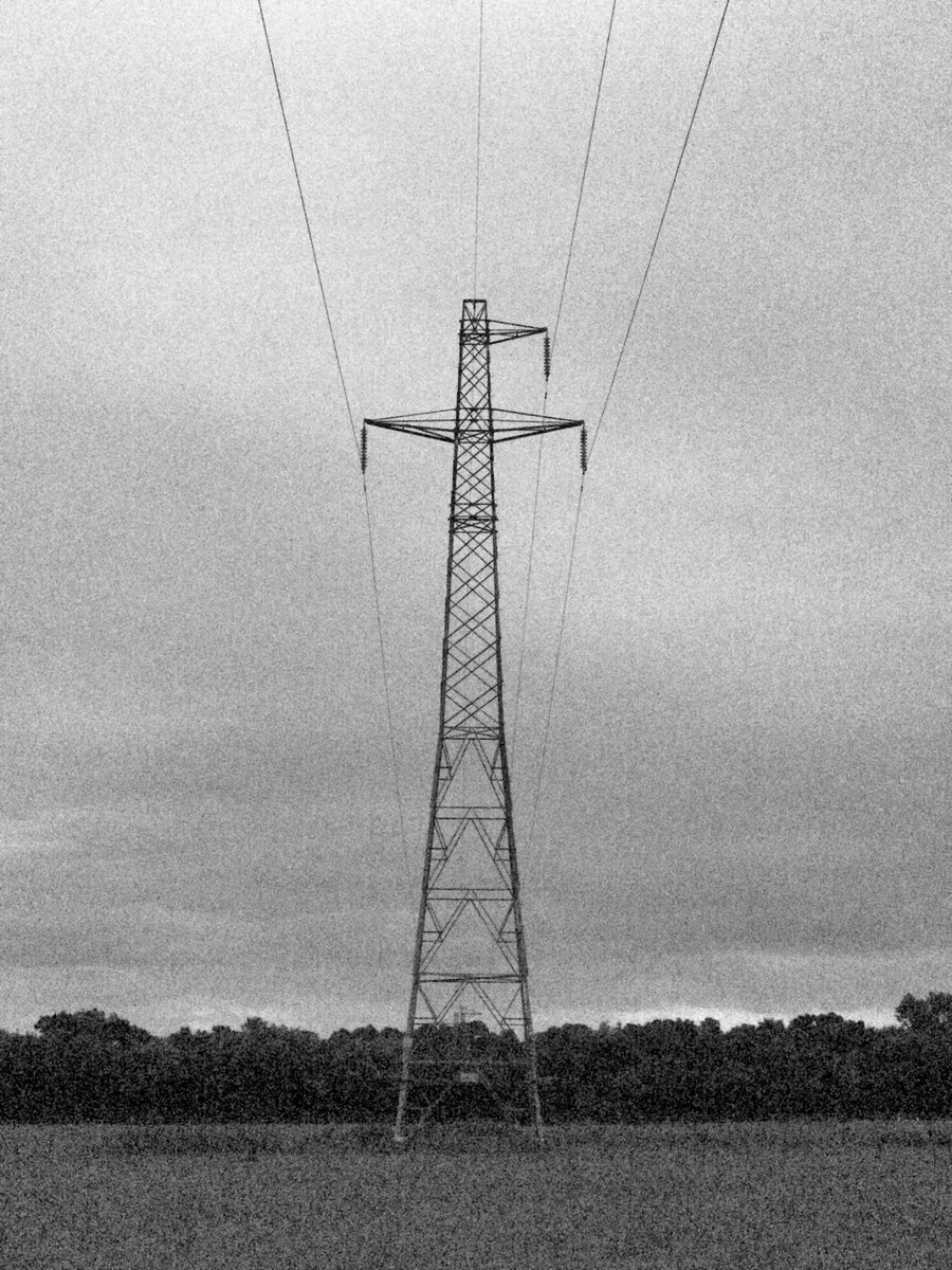 ACT_ANTI_PYLONS's tweet photo. THREE ARMED #PYLONS ARE DESIGNED TO UNBALANCE THE #LEYLINE AS WELL AS BLOCK THE #RADIATION. https://t.co/liulmTGvGk
