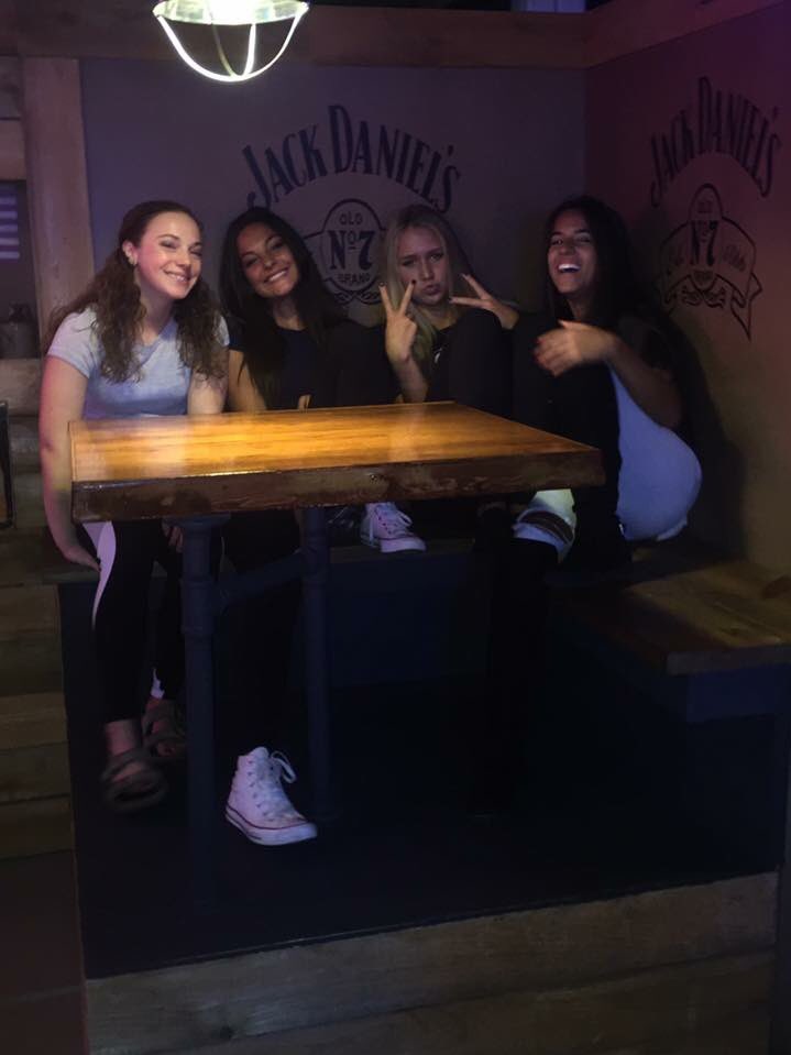 mdejulia4's tweet photo. Happy birthday katifer @K_Gus22 💘💘 #sostate https://t.co/2aN9UYSexO