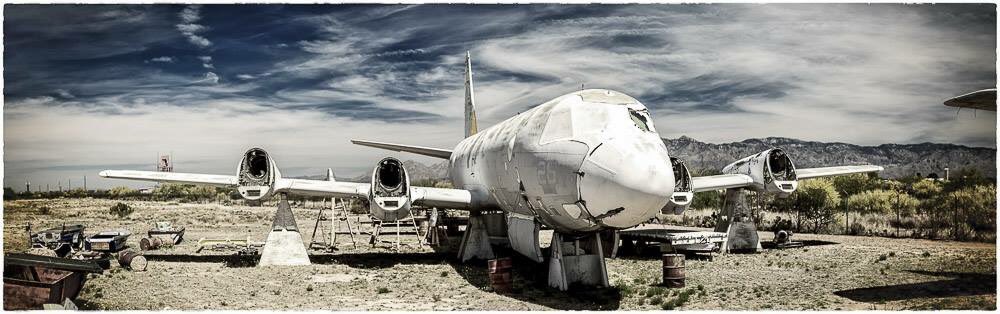 Boneyardsafari's tweet photo. #Orion the #glider... #TP3A #151357 #avgeek #aircraft #aviation #aviationpreservation #P3 #subhunter #lockheed #navalaviation https://t.co/VuA5HzYQlG
