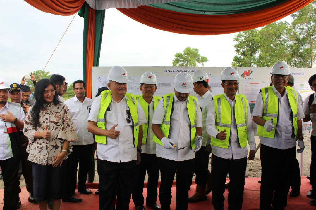 DifaRH's tweet photo. Peletakkan batu pertama peresmian POLTEKPAR Palembang di Jakabaring 😍 #kampusbarupoltekpar https://t.co/yMf3a5Jo3L