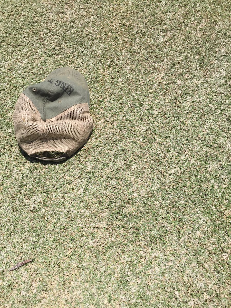 JacksonCC_GCM's tweet photo. Verticut approaches yesterday. Top dressing today. #firmitup https://t.co/6uc0fkiStU