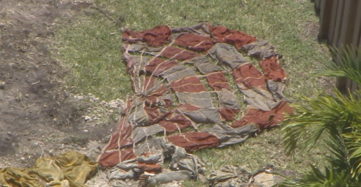 #UPDATE No ammo, only military items found behind S.W. Miami-Dade home bit.ly/2qBlVnl https://t.co/S8QcdxHuDS