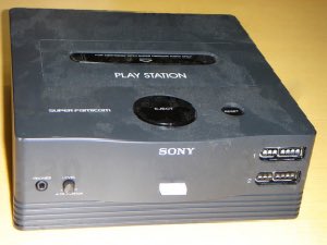 ACR_Collection's tweet photo. #TodayInGamingHistory in 1991 #Sony unveiled its Play Station before CES with a prototype! The next day everything went to sh*t #retrogaming https://t.co/u0kTPaQlbs