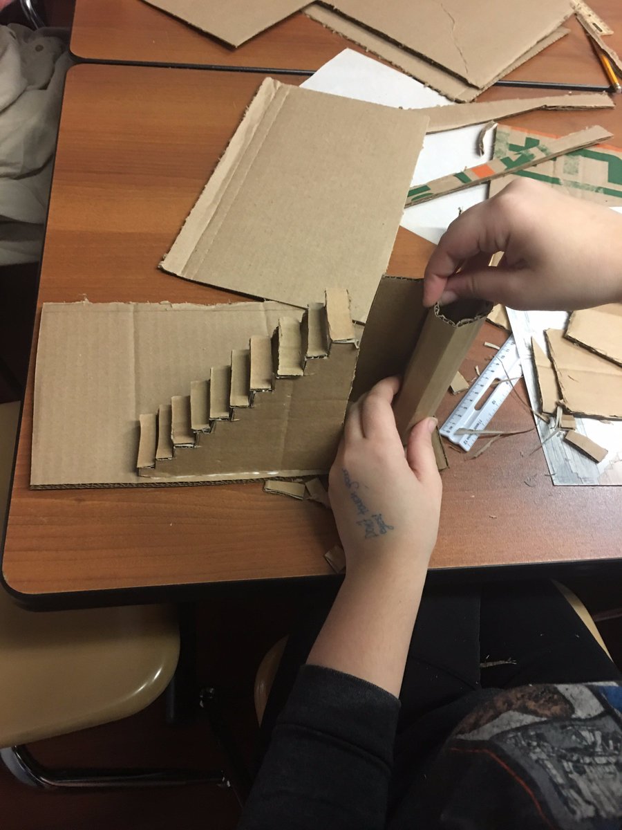 DoingArt2gether's tweet photo. Mixing #Art with math and science in our #stem program at PS Creston Academy Middle School in NYC.  #impressive #middleschool #talents #DAT https://t.co/RZGojRS3Sg