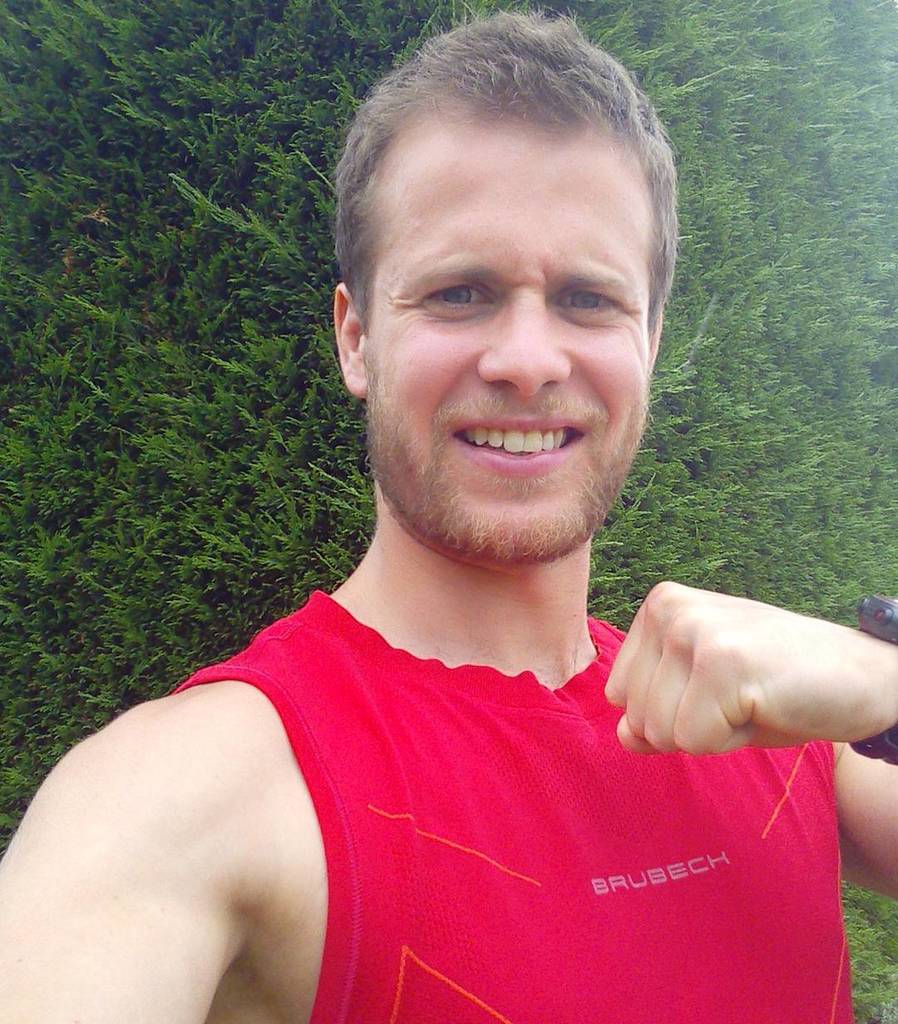 Brubeck_fr's tweet photo. Félicitations à @alexboccon.obstacleracer pour sa qualif aux OCR séries !!! #ocr #ocrseries #brubeck #champion #ob… https://t.co/iTUnygaezb https://t.co/XPP4Aalzrd