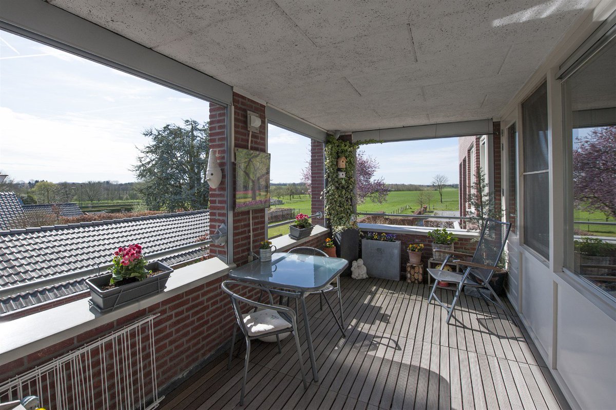 HeleneOpreij's tweet image. Te koop: #appartement Sibberkerkstraat 33A #Valkenburg - Vraagprijs € 247.500,- KK - Meer info: ow.ly/saVo30aYhHO