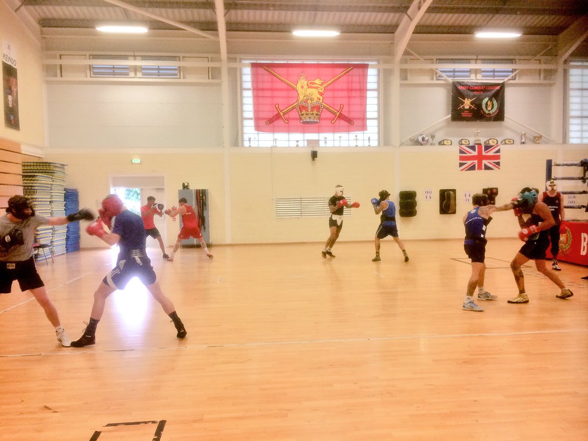 <a href="/armyboxingteam/">British Army Boxing Team 🔴🇬🇧🔴</a> sharpening #ABT #boxingnews #boxing #battleprep #ChannelOfChampions