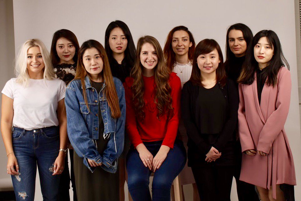 fmbdegreeshow17's tweet photo. DEGREE SHOW TEAMS: Here is the fabulous finance team! They are responsible for the management of income and expenditure of the show! https://t.co/yqhHFML3Is