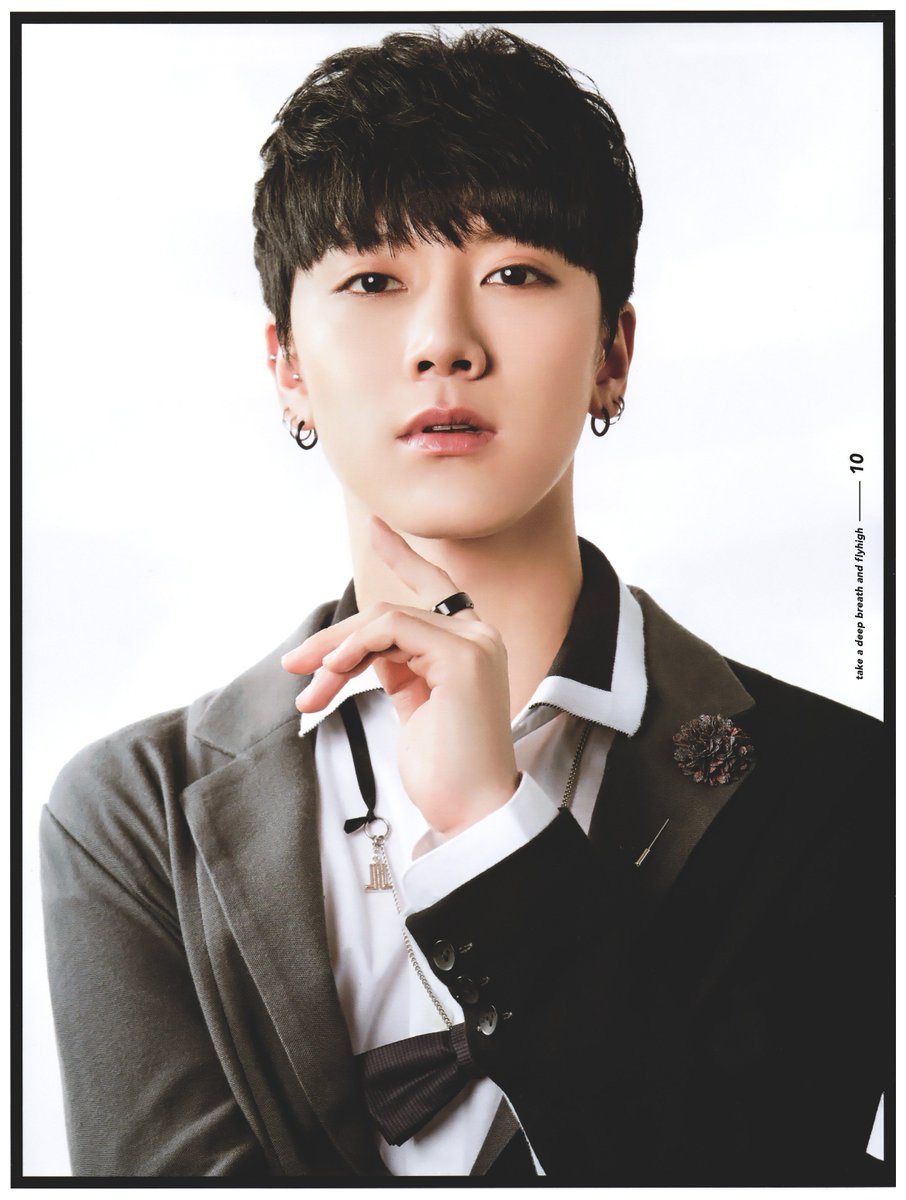 flyhigh_ten's tweet photo. [SCAN] #Sudsapda_June #TEN #텐 #เตนล์ 👔😎✨
https://t.co/AukSgtv1PJ
https://t.co/2NMtZdjBWB
https://t.co/aSmNGHkLI9
https://t.co/ITNoznS0T7 https://t.co/YBarJLFAkI